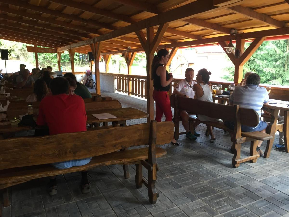 Penzion Turista Banská Štiavnica Esterno foto